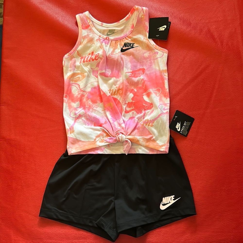 Nike Little Girls' Summer Daze Jersey Short Set 2-Piece